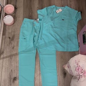 Figs Scrubs Aqua limited edition